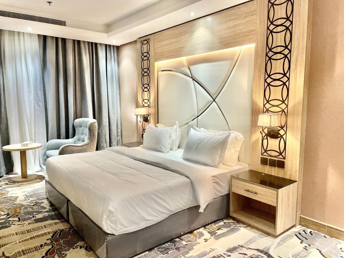 Mirnian Hotel Джедда Экстерьер фото