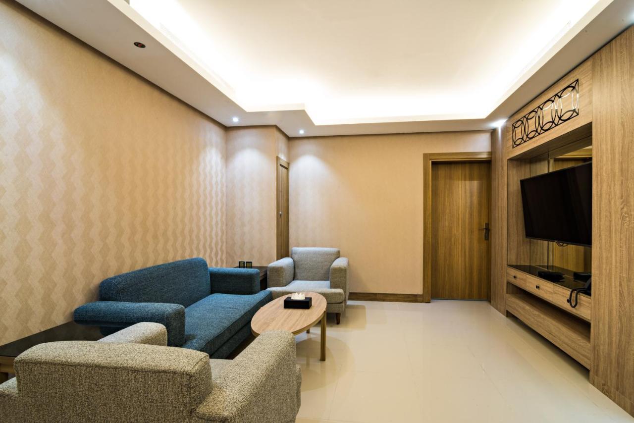 Mirnian Hotel Джедда Экстерьер фото