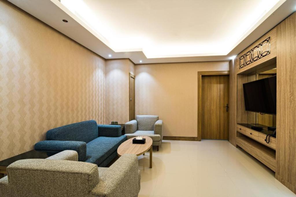 Mirnian Hotel Джедда Экстерьер фото