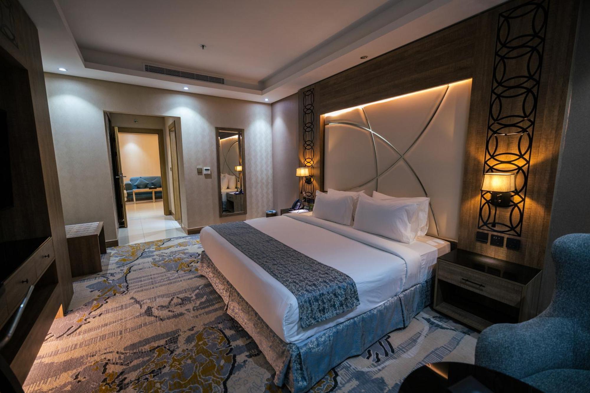 Mirnian Hotel Джедда Экстерьер фото