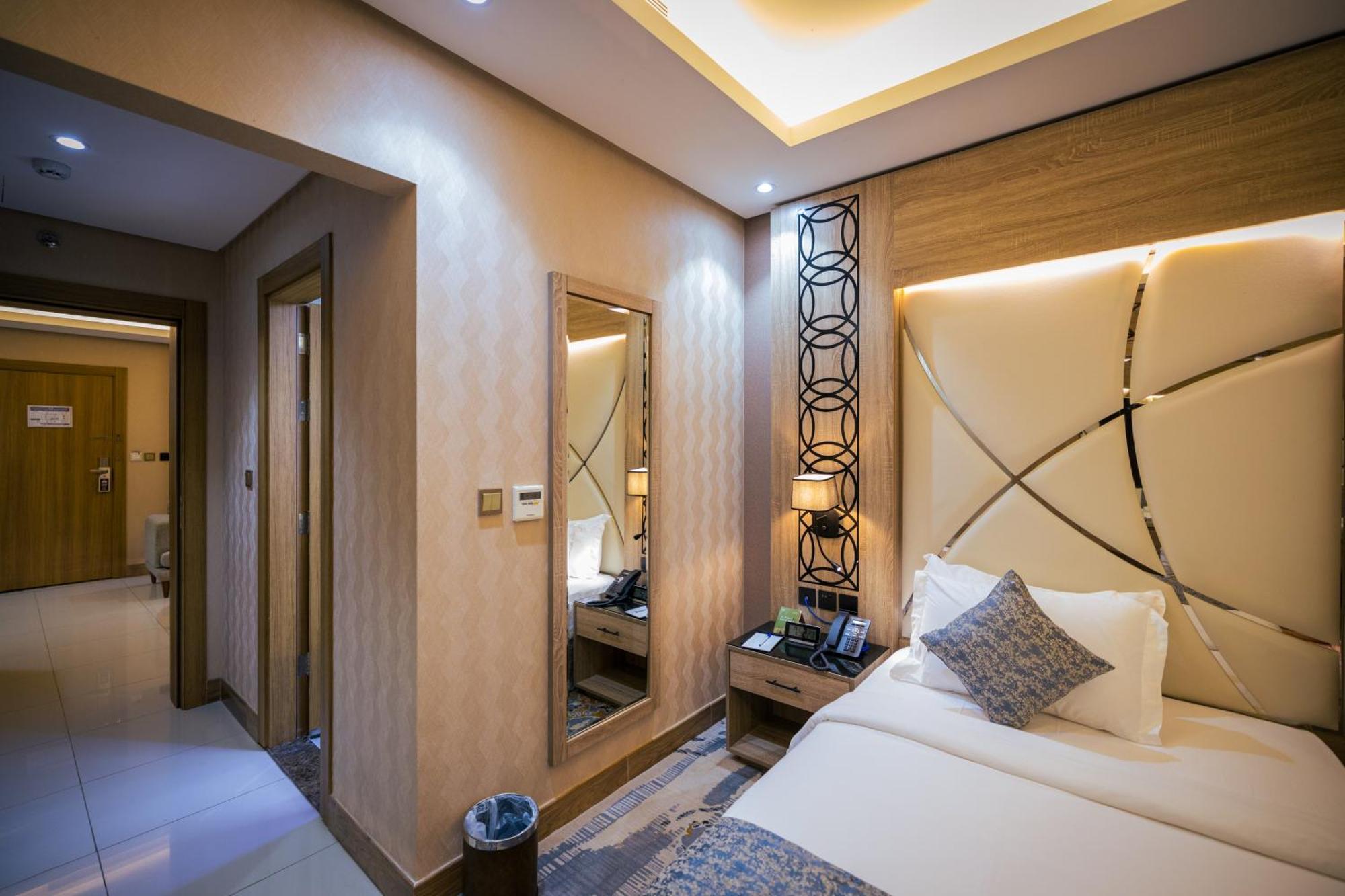 Mirnian Hotel Джедда Экстерьер фото